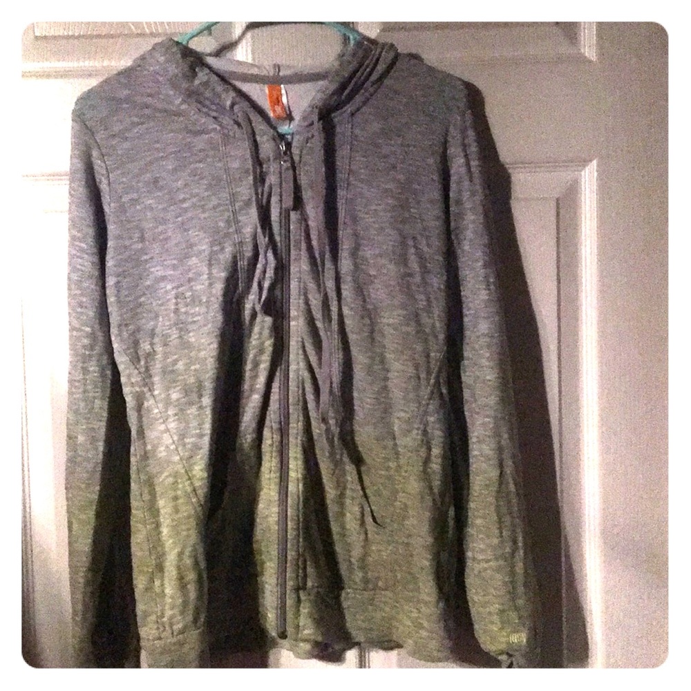 Lucy Medium zipper hooded sweatshirt!